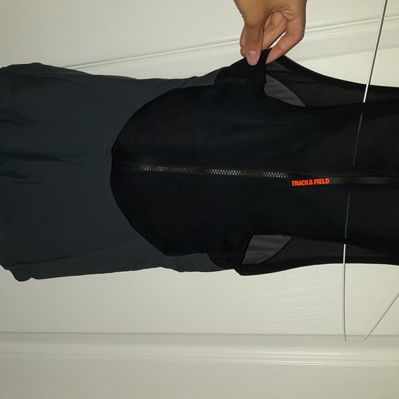 Swim suit - Picture 3 of 5